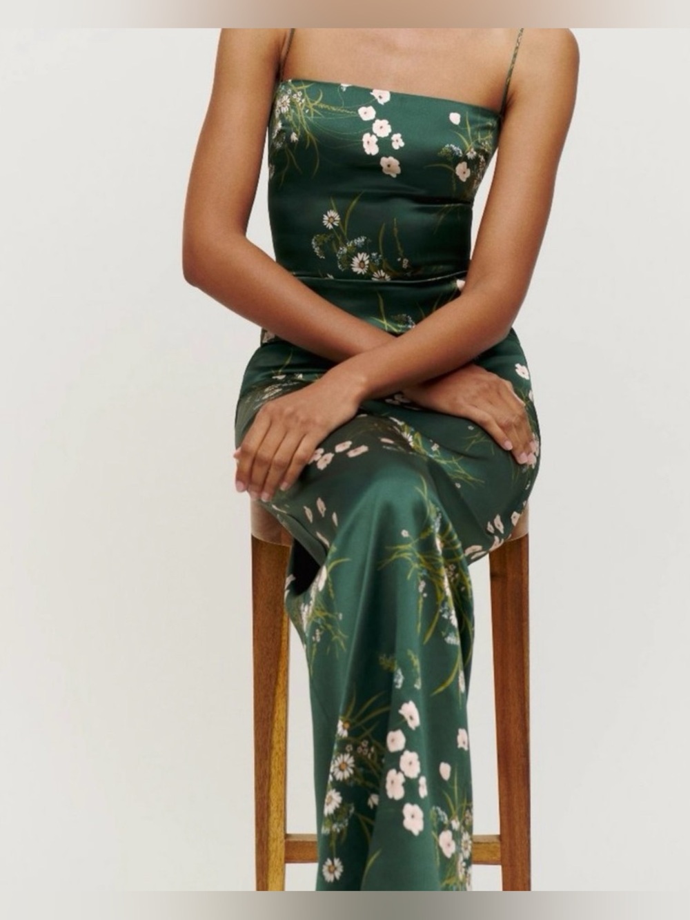 Reformation Frankie silk dress in buena - size 10 - Picture 3 of 7